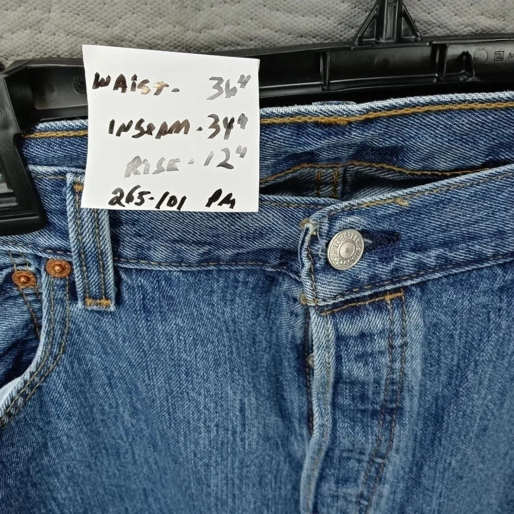 Levi's 501xx men's button fly blue jeans sz 36x34. 265 101pm